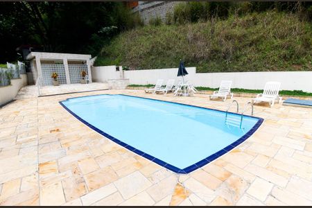 Apartamento à venda com 75m², 2 quartos e 1 vagaÁrea comum - Piscina