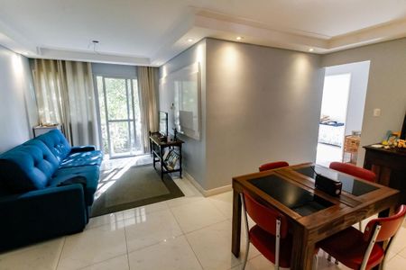 Sala de apartamento à venda com 2 quartos, 75m² em Jardim Londrina, São Paulo