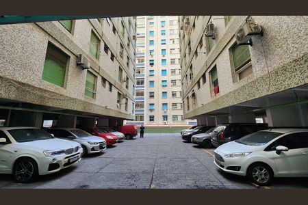 Garagem de kitnet/studio para alugar com 1 quarto, 22m² em Aparecida, Santos