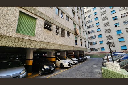 Garagem de kitnet/studio para alugar com 1 quarto, 22m² em Aparecida, Santos