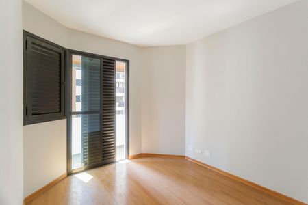 Apartamento à venda com 127m², 3 quartos e 2 vagasQuarto 2