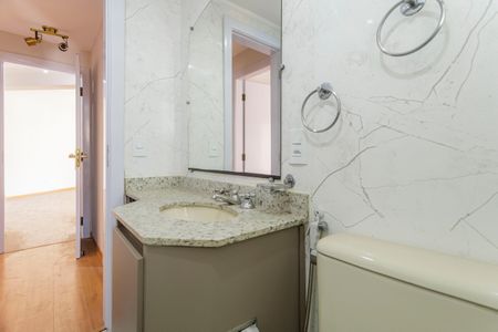 Apartamento à venda com 127m², 3 quartos e 2 vagasBanheiro Social