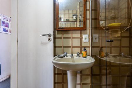 Apartamento à venda com 137m², 3 quartos e 1 vagaBanheiro Suite 1