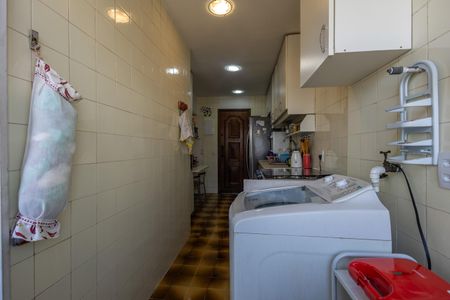 Apartamento à venda com 137m², 3 quartos e 1 vagaÁrea de Serviço