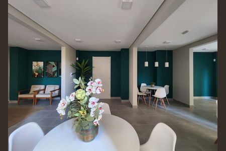 Apartamento para alugar com 32m², 2 quartos e sem vagaÁrea comum - Salão de festas