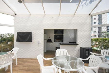 Apartamento à venda com 127m², 4 quartos e 2 vagasChurrasqueira