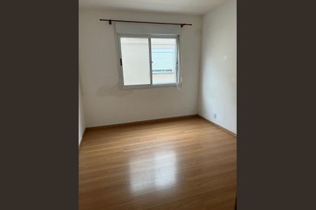 Quarto de apartamento à venda com 3 quartos, 70m² em Glória, Porto Alegre