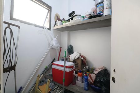 Apartamento para alugar com 138m², 3 quartos e 2 vagasQuarto de Serviço