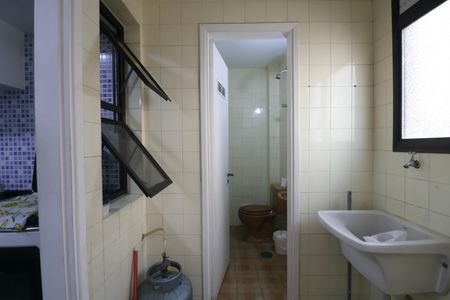 Apartamento para alugar com 138m², 3 quartos e 2 vagasÁrea de Serviço