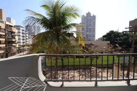 Apartamento para alugar com 138m², 3 quartos e 2 vagasVaranda