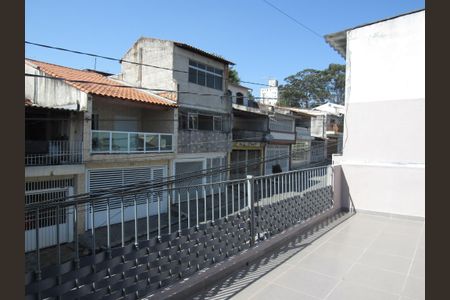 Varanda de casa para alugar com 4 quartos, 200m² em Metalúrgicos, Osasco