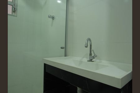 Banheiro Social de casa para alugar com 4 quartos, 200m² em Metalúrgicos, Osasco