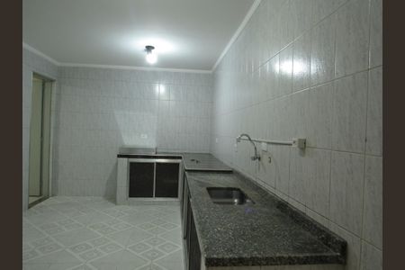 Cozinha de casa para alugar com 4 quartos, 200m² em Metalúrgicos, Osasco