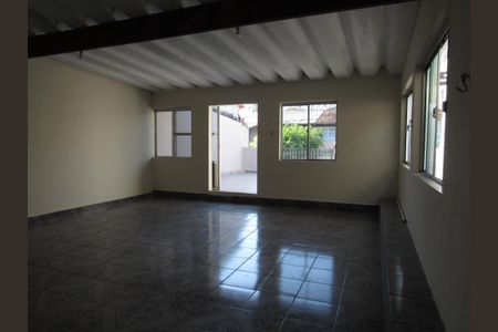 Casa para alugar com 200m², 4 quartos e 3 vagasÁrea externa superior