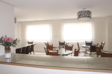 Apartamento para alugar com 172m², 3 quartos e 5 vagasÁrea comum - Salão de festas