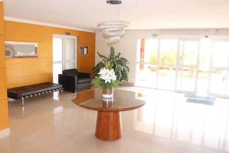 Apartamento para alugar com 172m², 3 quartos e 5 vagasHall social