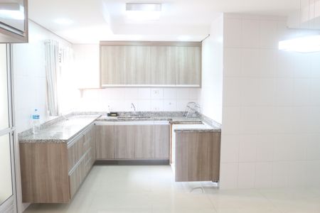 Apartamento para alugar com 172m², 3 quartos e 5 vagasCozinha