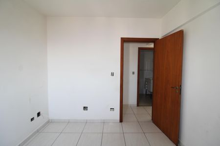 Apartamento à venda com 90m², 3 quartos e 2 vagasQuarto 2