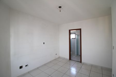 Apartamento à venda com 90m², 3 quartos e 2 vagasSuíte