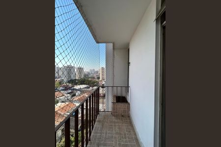 Apartamento para alugar com 79m², 3 quartos e 1 vagaVaranda