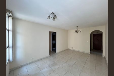 Apartamento para alugar com 79m², 3 quartos e 1 vagaSala
