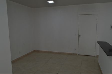 Apartamento à venda com 79m², 2 quartos e 1 vagaSala