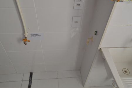 Apartamento à venda com 79m², 2 quartos e 1 vagaÁrea de Serviço