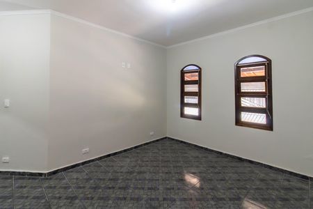 Casa à venda com 268m², 4 quartos e 4 vagasSuíte