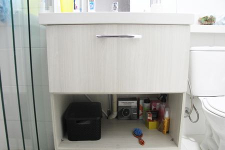 Apartamento à venda com 82m², 2 quartos e 2 vagasBanheiro Social