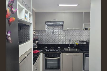 Apartamento à venda com 82m², 2 quartos e 2 vagas Apartamento à venda com 82m², 2 quartos e 2 vagasCozinha