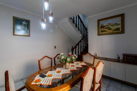 Casa à venda com 175m², 3 quartos e 2 vagasSala de Jantar