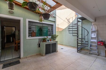 Casa à venda com 175m², 3 quartos e 2 vagasÁrea de Serviço
