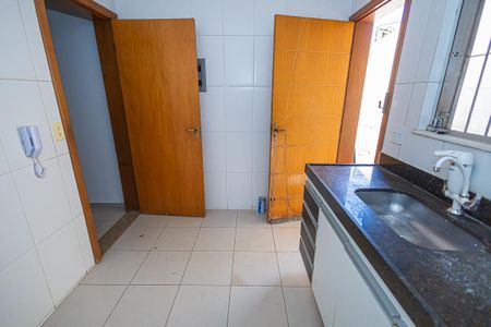 Apartamento à venda com 80m², 3 quartos e 2 vagas Apartamento à venda com 80m², 3 quartos e 2 vagasCozinha