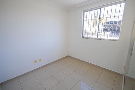 Apartamento à venda com 80m², 3 quartos e 2 vagas Apartamento à venda com 80m², 3 quartos e 2 vagasQuarto 1