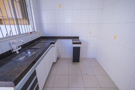 Apartamento à venda com 80m², 3 quartos e 2 vagas Apartamento à venda com 80m², 3 quartos e 2 vagasCozinha