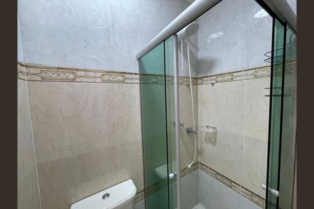 Casa de condomínio para alugar com 125m², 4 quartos e 2 vagasBanheiro Social