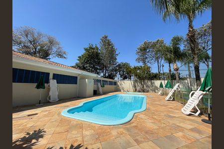 Casa de condomínio para alugar com 125m², 4 quartos e 2 vagasÁrea comum - Piscina