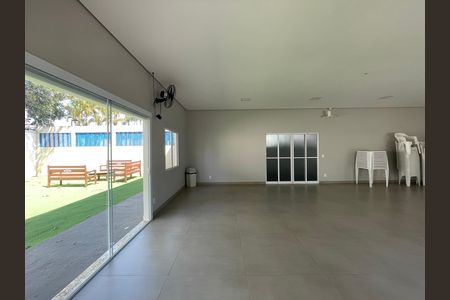 Casa de condomínio para alugar com 125m², 4 quartos e 2 vagasÁrea comum - Salão de festas