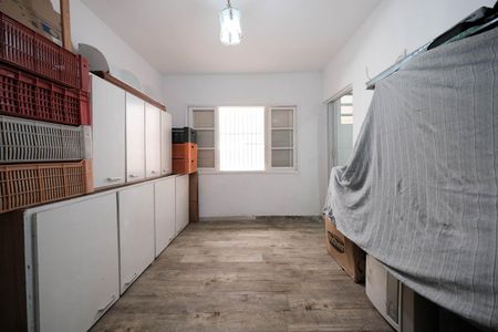 Casa à venda com 180m², 3 quartos e 4 vagasSuíte 2