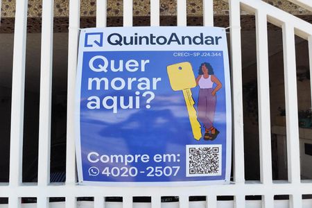 Casa à venda com 180m², 3 quartos e 4 vagasPlaca