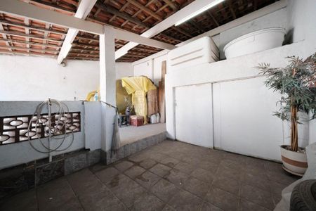 Casa à venda com 180m², 3 quartos e 4 vagasÁrea gourmet