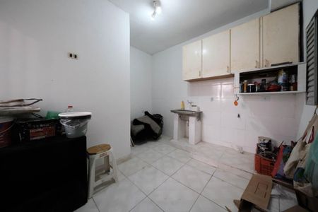 Casa à venda com 180m², 3 quartos e 4 vagasÁrea de Serviço