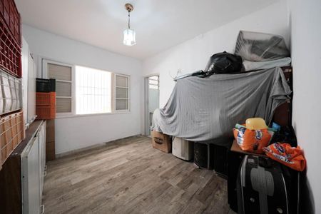 Casa à venda com 180m², 3 quartos e 4 vagasSuíte 2