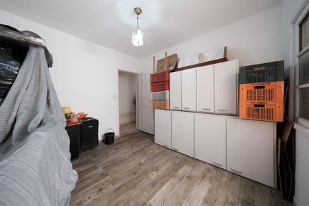 Casa à venda com 180m², 3 quartos e 4 vagasSuíte 2