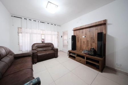 Casa à venda com 180m², 3 quartos e 4 vagasSala/Cozinha