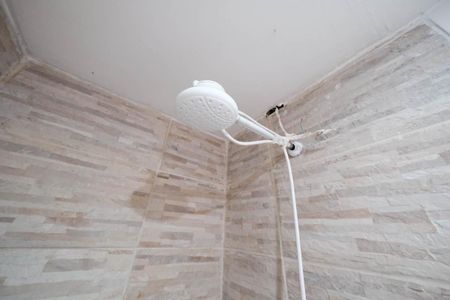 Casa à venda com 180m², 3 quartos e 4 vagasBanheiro da Suíte 1