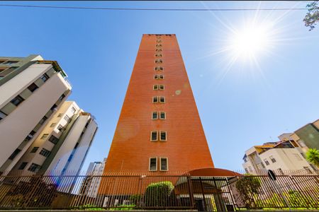 Apartamento à venda com 129m², 4 quartos e 2 vagasFachada