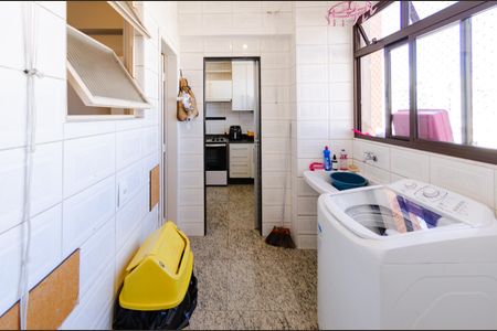 Apartamento à venda com 129m², 4 quartos e 2 vagasÁrea de serviço