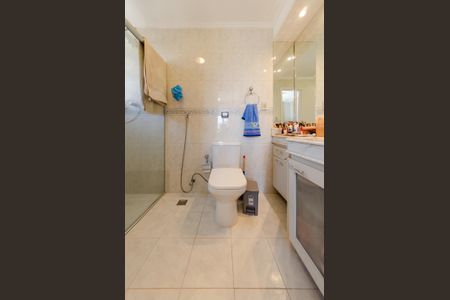 Apartamento à venda com 129m², 4 quartos e 2 vagasBanheiro suíte