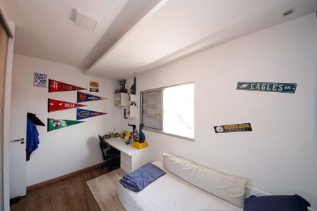 Casa à venda com 194m², 4 quartos e 2 vagasQuarto 3